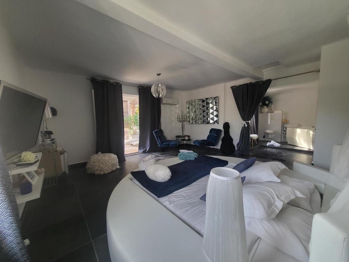 Villa Petra Bianca Suite & Chambre A 10Mn A Pied Du Port De Bonifacio Bonifacio (Corsica) Exterior foto